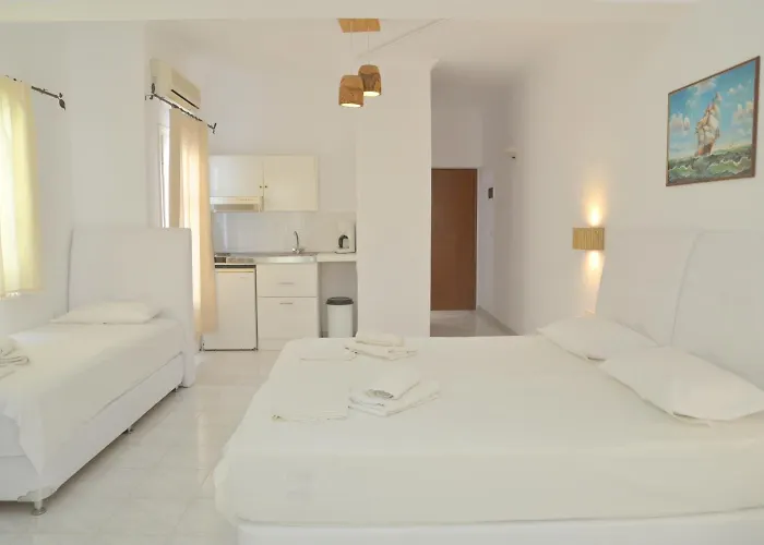 Hotel Apartments Giannis